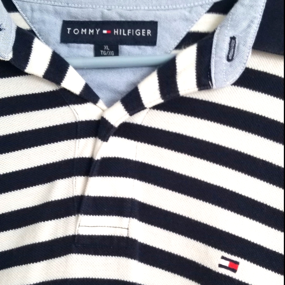 Tommy Hilfiger short sleeve XL